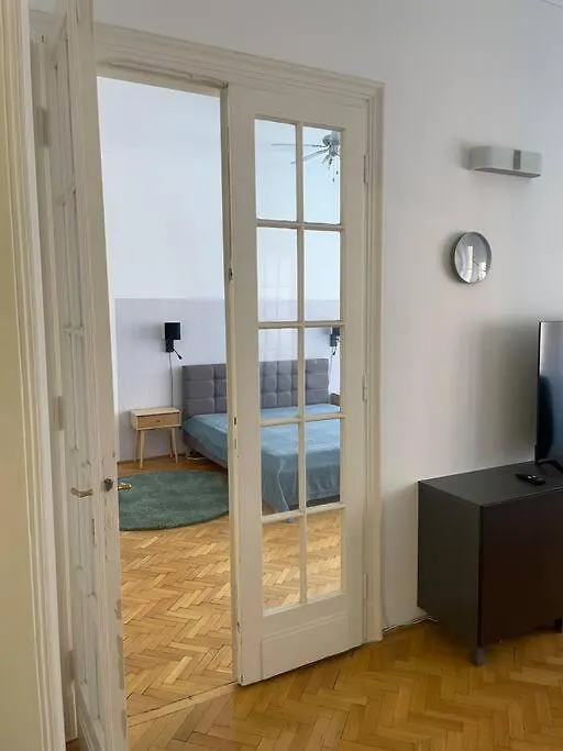 3 Bedroom Apartment By The Parliament Budapešť